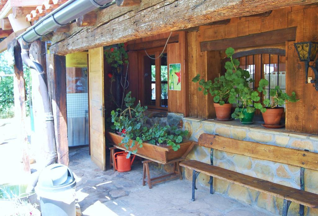 Camping Aín Jaca Habitación foto