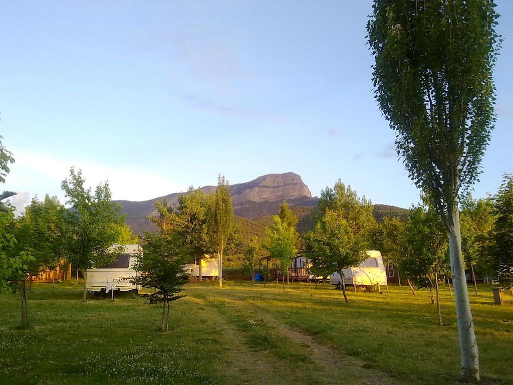 Camping Aín Jaca Exterior foto